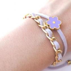 Gold chain double wrap daisy bracelet in lavender